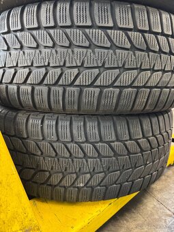 Pneu Bridgestone Blizzak 235/50 R19 - 8