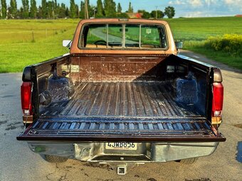 1989 Ford F-250 7.5 V8 XLT | 4x4 | MANUAL | HARDTOP - 8