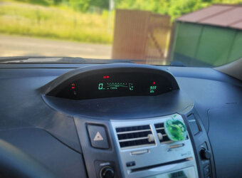 Toyota Yaris 1,3 VVT-i, 64kw - 8