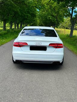 Audi S8 700ps - 8