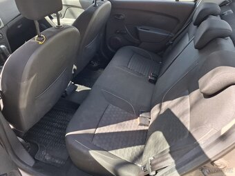 Dacia Logan 1.2 - 8