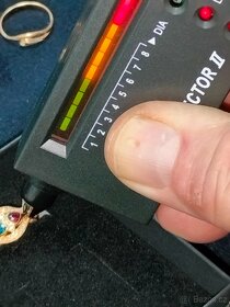 Zlaty damsky prsten Diamanty a td 0,585 punc Vaha 4,395 g - 8