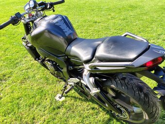 Yamaha FZ1 Fazer - 8