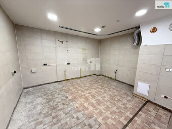 Pronájem komerčních prostor, 99,47 m2, Husovo náměstí, Ledeč - 8