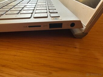 Dell Inspiron 5501 model P102F – (na náhradní díly) - 8