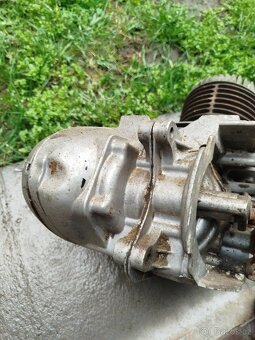 Motor Jawa - ČZ 125/355 - 8