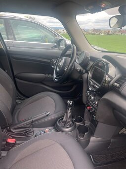 Mini Cooper, Cooper D 1.5 – úsporný diesel - 8