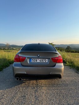 Bmw e90 LCI 330d - 8