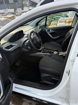 Puegeot 2008 ACTIVE 1.2 pUREtECH 110k - 8