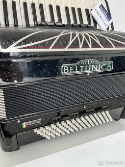 Predám nový akordeón Beltunica Proffesionall- DE LUXE 96 bas - 8