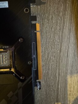 AMD Radeon RX6650 XT (ASUS ROG Strix) - 8