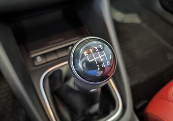 VW Golf cabrio 1,2 TSi 77 kW - 8