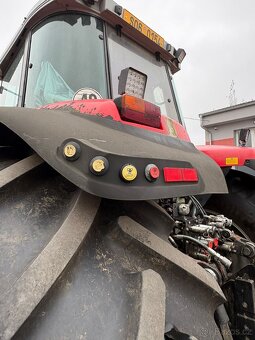 traktor Massey Ferguson 8240 - 8