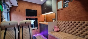 Iveco prepravnik na koně - 8