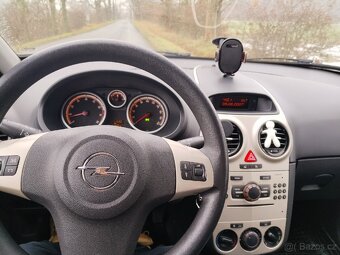 Opel Corsa - 8