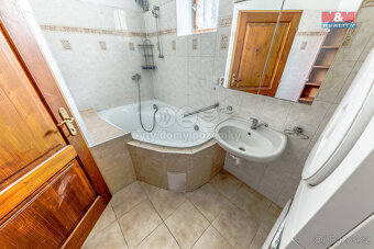 Prodej rodinného domu, 350 m², Bystřice - Jarkovice - 8