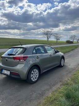 Kia Rio 2017 – po servisu, STK 2/2026, bez investic - 8