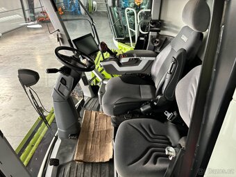 CLAAS LEXION 7400 - 8