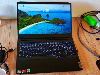 Herní Lenovo Ideapad Gaming 3 - 8