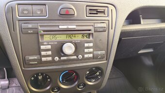 Ford fusion 1.4i benzín - 8