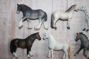 Figurky koní Schleich 1 - 8