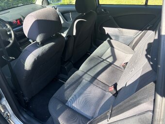 ŠKODA OCTAVIA 1.9 TDI 74 KW 4x4 - 8