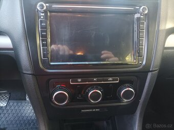 VW Golf VI kombi 1,6 tdi 4x4 - 8