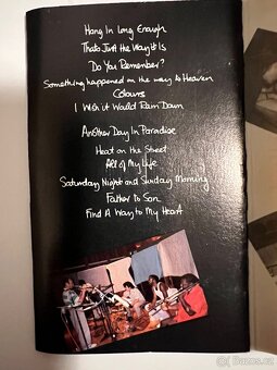 Phil Collins - But Seriously 1989 - 8