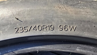 Letní pneu 235/40/19 Hankook - 8