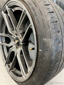 Japan Racing JR25 R18 5x100 Hyper Black - 8