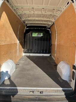 Prodám RENAULT MASTER 2018 - 8