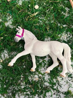 Prodám schleich koně - 8