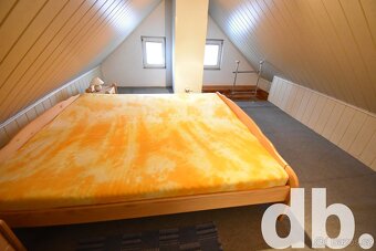 Prodej bytu 3+1 91 m², Karlovy Vary - Stará Role - 8