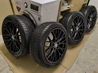 Alu kola BMW 3 5x120 r18 Originál, Mpaket zimní pneu5,5mm - 8