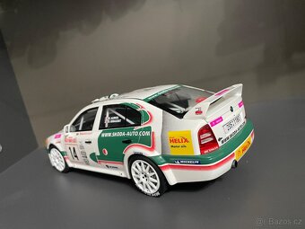 Škoda OCTAVIA WRC OTTOMOBILE 1:18 nové - 8