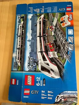 Prodám Lego city 60051 vysokorychlostní osobní vlak - 8