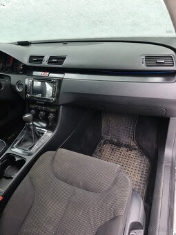 VW Passat 2.0 tdi - 8