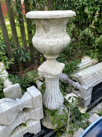 Betonové vázy, květináče, sloupy, podstavce, stolky TV - 8