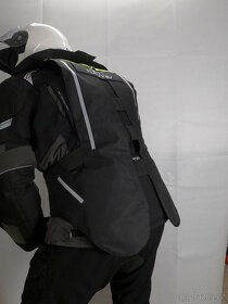 Airbag vesta černá se sponou - 8