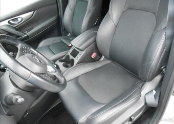 Nissan Qashqai 1,6 dCi 130 Xtronic Tekna CZ nafta - 8