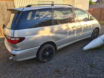Toyota Previa - 8