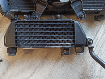 Chladiče+ventilátor na Triumph Tiger 955i R.V.2002 - 8