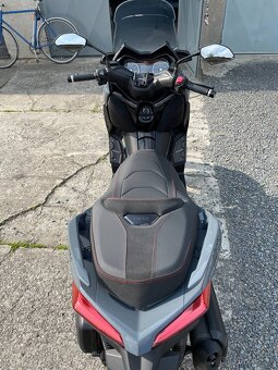 Yamaha Xmax 300 Tech Max r.v 2023 - 8