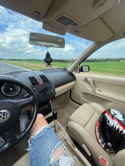 Volkswagen polo 6n2 (kožený interiér,xenon) - 8