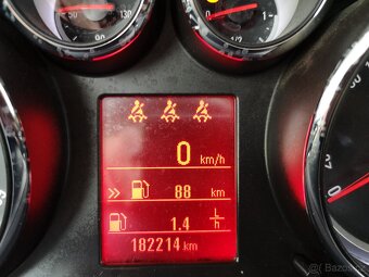 Opel Zafira 2.0 CDTi 96kW NAVI - 8
