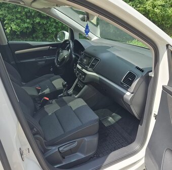 Volkswagen Sharan 2.0 TDI Highline 110kw - 8