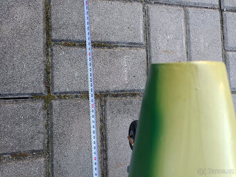 Starší rozdělané letadlo cca stíhačka bez motoru nové balza - 8