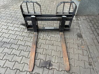 BOBCAT - Paletizační vidle origo - 8