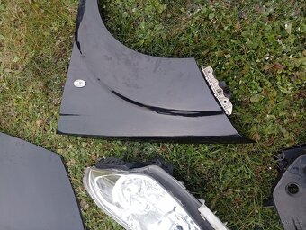 PEUGEOT 4007, DÍLY NA PŘEDNÍ ČÁST JEN KOMPLET PŘEDEK - 8