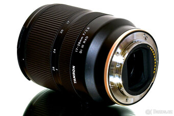 Sony E Tamron 17-28 mm f/2,8 + UV filtr TOP STAV - 8